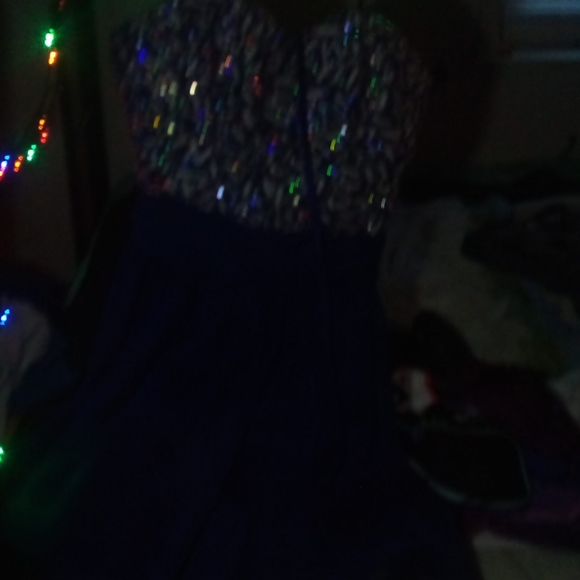 Dress - Picture 1 of 2